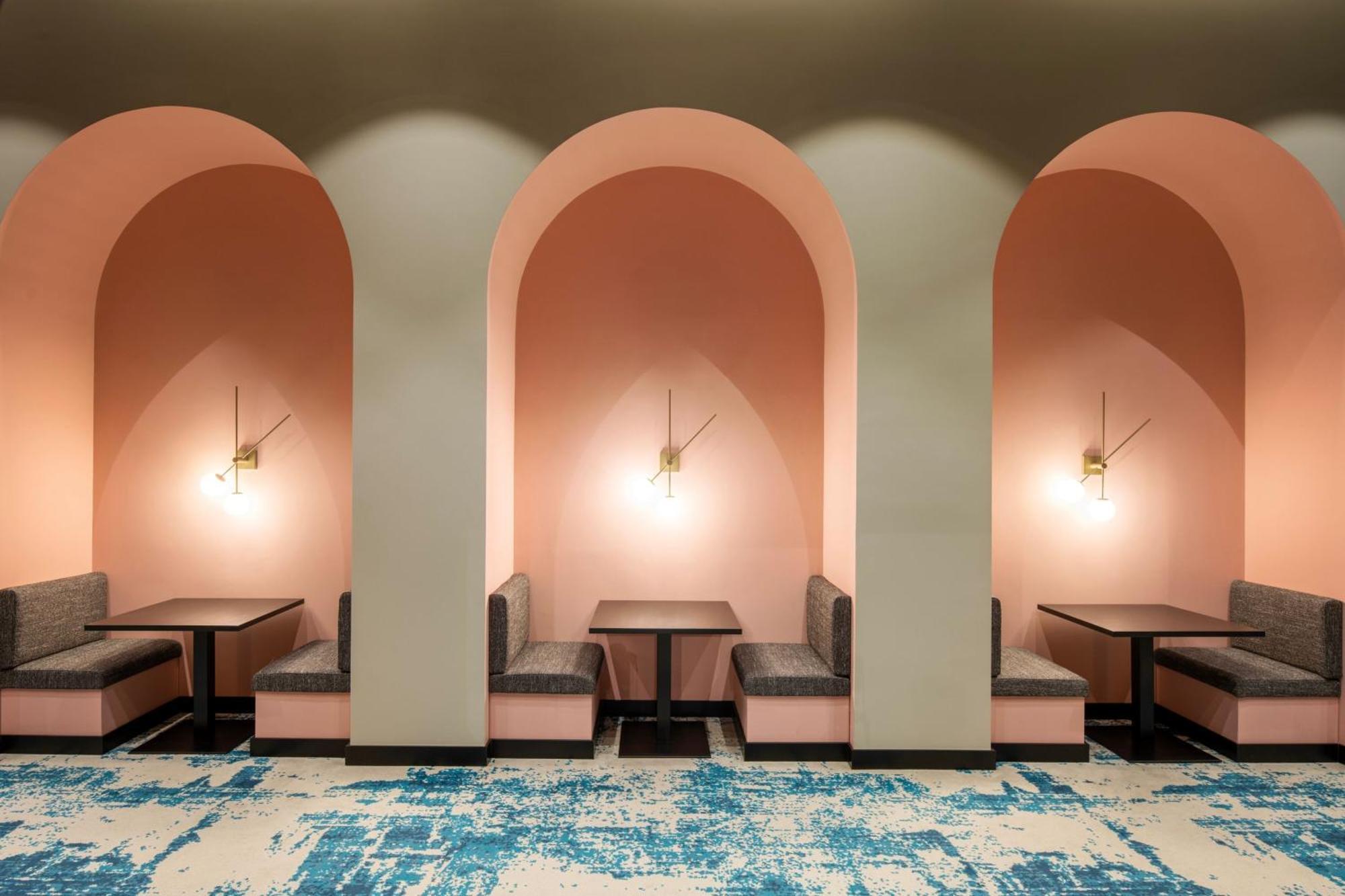 Renaissance Porto Lapa Hotel ภายนอก รูปภาพ The interior of the restaurant