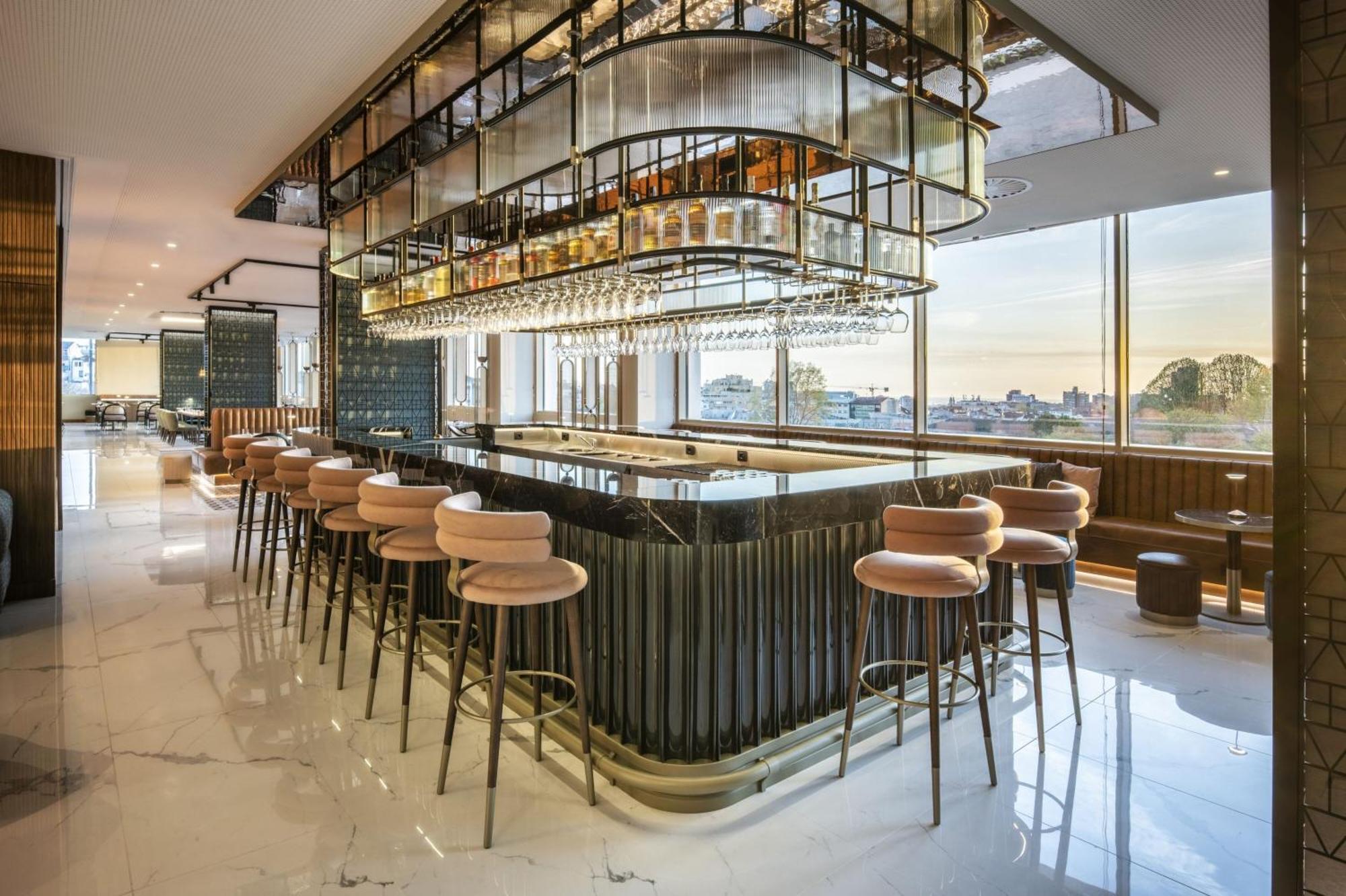 Renaissance Porto Lapa Hotel ภายนอก รูปภาพ The bar at the 1906 Lounge